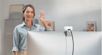 I Tested the Insta360 Link 2 Webcam for a Month: Here is My Verdict